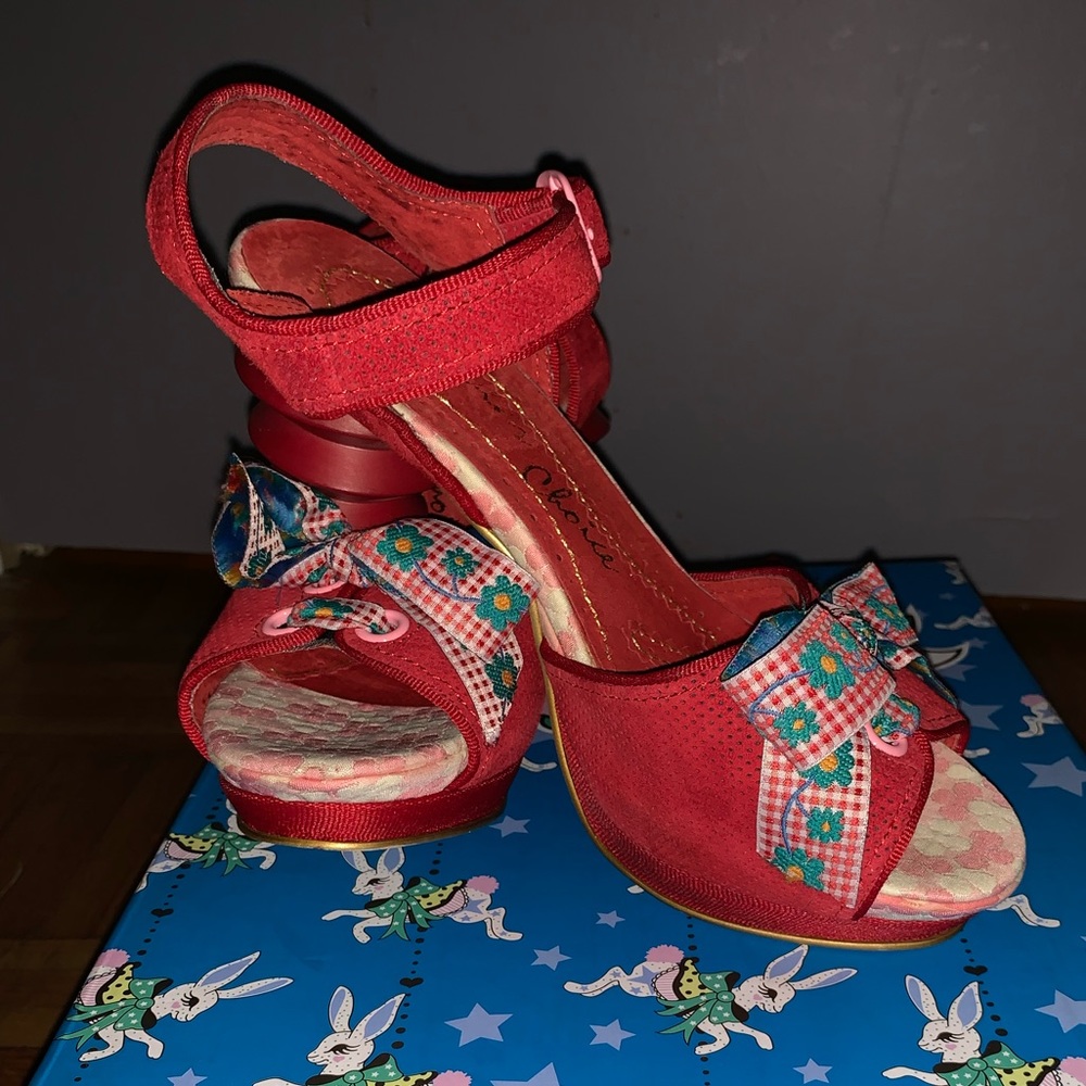 Irregular Choice Bacon and Egg Sandals - Picture 2 of 4